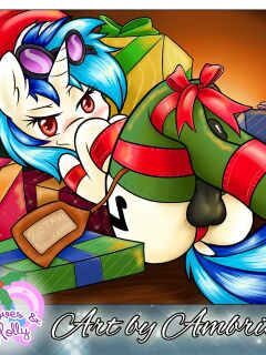 Hooves and Holly Gold Edition